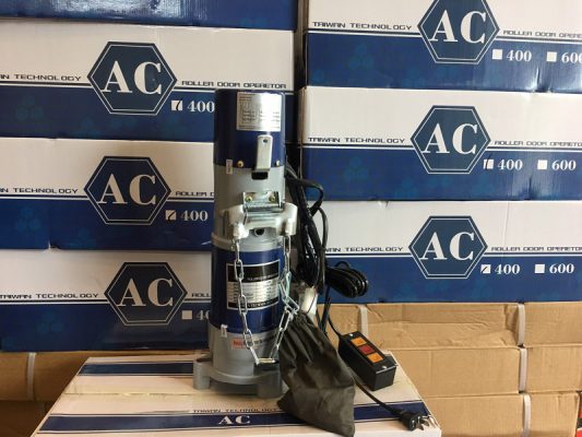 Dong co xich AC gia re duoc ua chuong lap dat