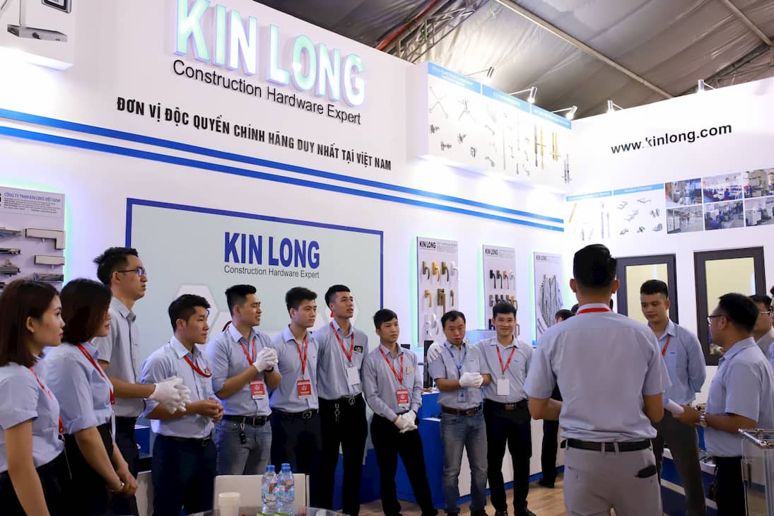 Phu kien Kinlong va cua nhom Aludoor