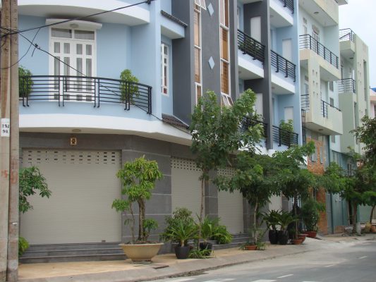 Cửa cuốn khe thoáng công nghệ Đức Aludoor có nhiều ưu điểm vượt trội